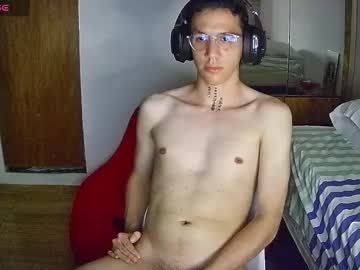 Profile of aaronthomas_