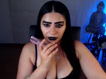 Emili_Evans_
