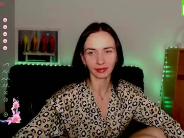 Annakillian_Kiss