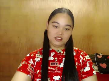 Urasian_Hotchix69