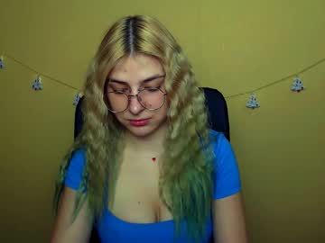 Luna_Lush_