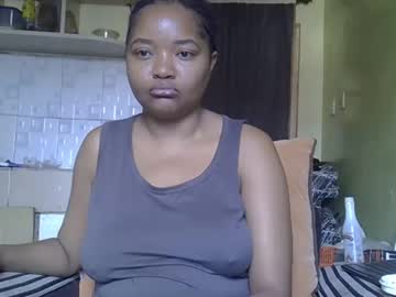 Busty_Kenzi