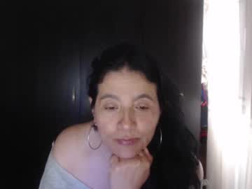 Yasmin_Love85