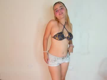 Mia_Hansper