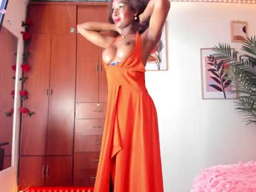 Valeria_Thompson1