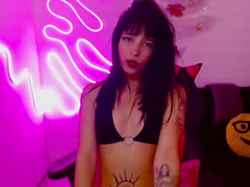 Kind_Scarlett