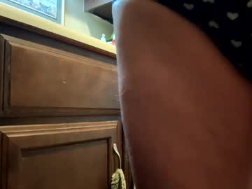 Puss123176428