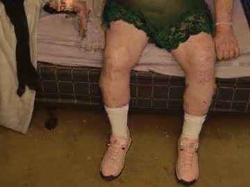 Thea69plus1 Chaturbate profile image