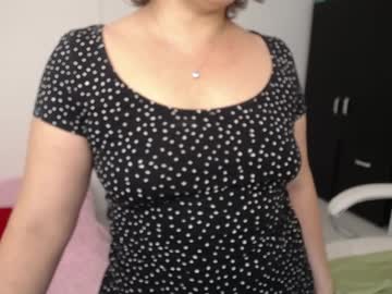 Ana_Hotmilf