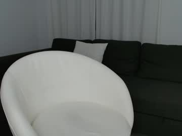 Kiki_Akai