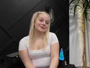 Margot_Robbie7