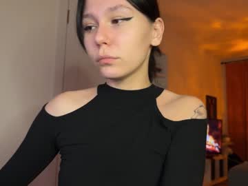 Pinkdollylovv