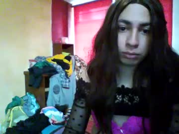 Yasmin_Paez23
