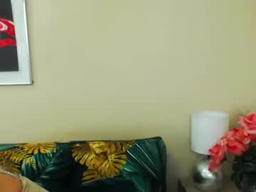 Profile of natalie_live