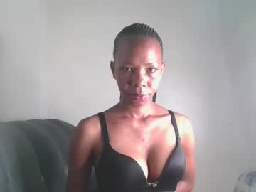 Cutezuri Chaturbate profile image