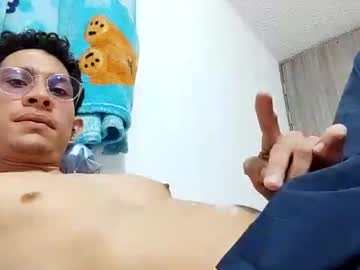 Skinny_17cms Chaturbate profile image