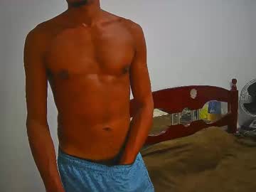Profile of skinnylatinman
