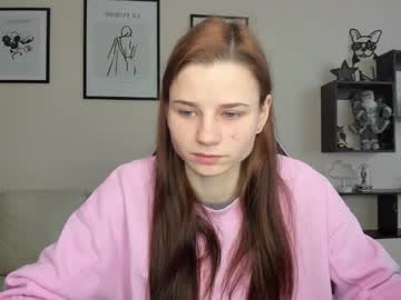Profile of olivianipple