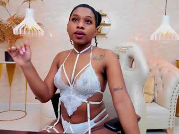 Profile of naomi_brunette_