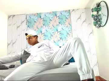 Profile of papi_hotxx