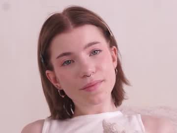 Profile of daisycompston