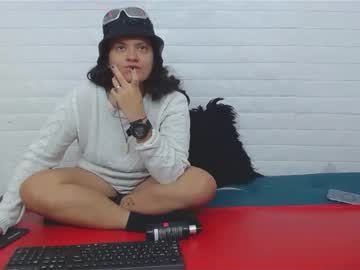 Valeri_Harpers4