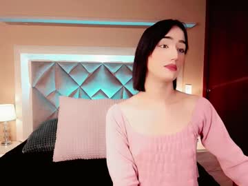 Profile of emelyyrouss