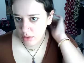 Lilbadmiaxo Chaturbate profile image