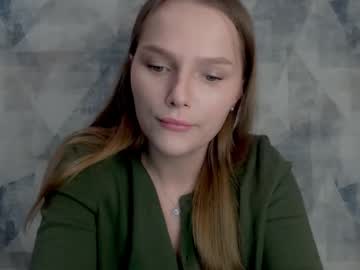 Profile of simplemonica