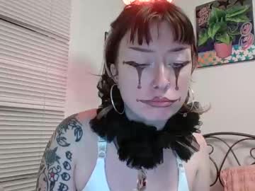Profile of clownbabymina