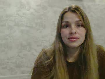 Kiki_18new Chaturbate profile image