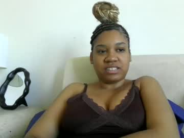 Treasuregolden Chaturbate profile image