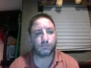 Profile of justinloveseatingpussy