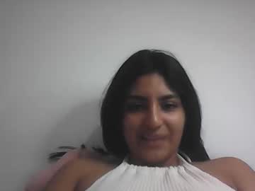 Cloe_Small08