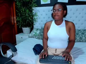 Profile of ebony_hally