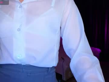 Profile of golden_peachh_