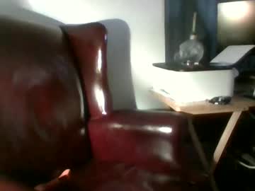 Leaveemu4ik Chaturbate profile image