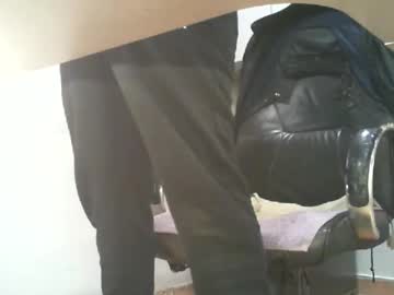 Gas23cm Chaturbate profile image
