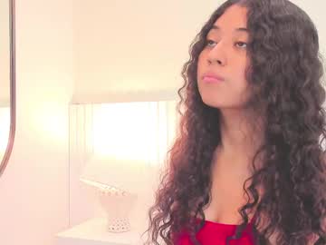 Profile of mia_ozorio
