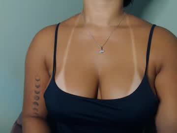 Carolinnebr Chaturbate profile image