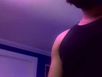 Cuzinhandsummm Chaturbate profile image