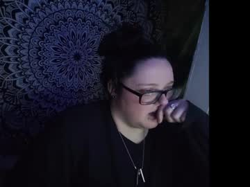 Profile of tattedthicc