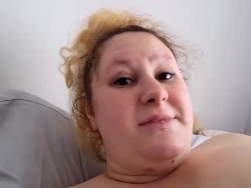 Nanoue1 Chaturbate profile image