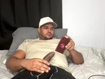 Zurdito_11pley Chaturbate profile image