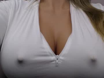 Profile of play_my_bigboobs
