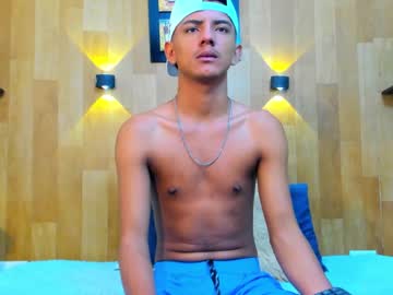 Profile of zyan_lux