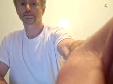 Chrisqsqs828 Chaturbate profile image