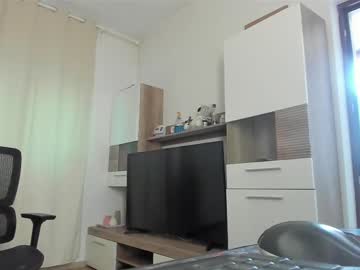Profile of yourbeestiee
