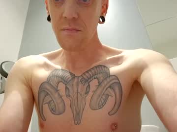 Biggingerballs82 Chaturbate profile image