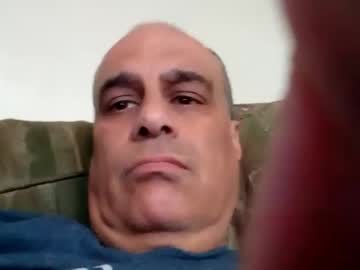 Profile of delirious_dilf